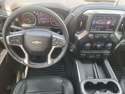 Used 2020 Chevrolet Silverado 3500 LTZ w/ LTZ Premium Package AWD/4WD image 11