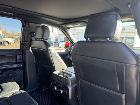 Used 2019 Ford Expedition Limited w/ Equipment Group 302A image 17