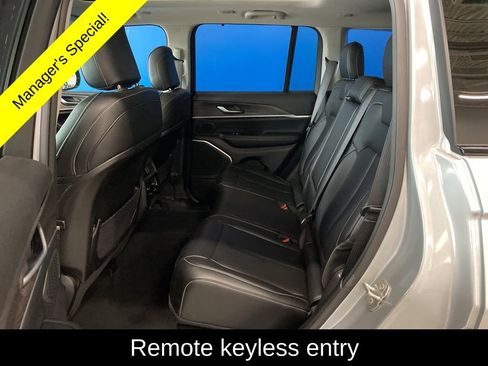 Used 2024 Jeep Grand Cherokee Limited 4xe AWD/4WD image 12