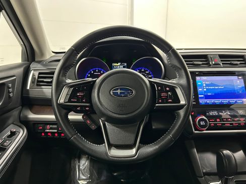Used 2019 Subaru Outback 2.5i Limited w/ Popular Package #2 AWD/4WD image 13