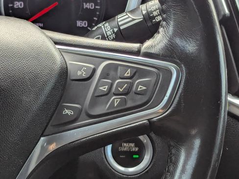 Used 2019 Chevrolet Equinox LT FWD image 23