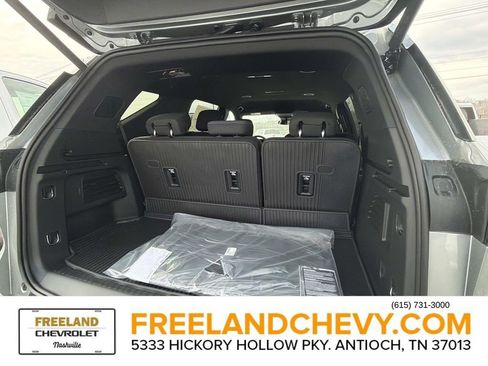 New 2026 Chevrolet Traverse LT w/ LPO, Floor Liner Package image 10