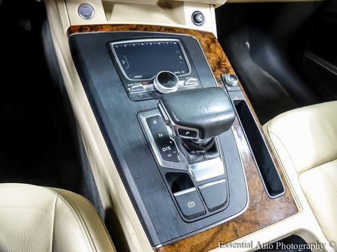 Used 2018 Audi Q5 2.0T Premium Plus w/ Premium Plus Package image 20