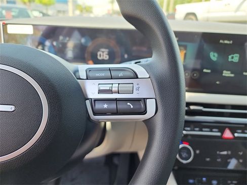 New 2025 Hyundai Tucson SEL image 28