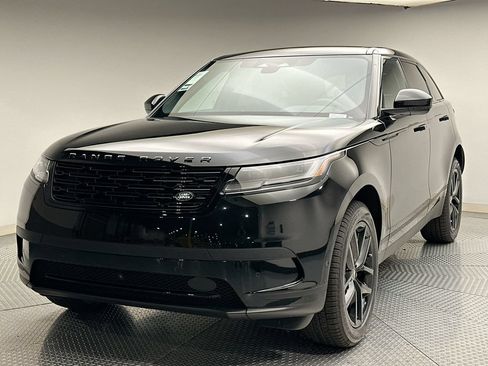 Used 2026 Land Rover Range Rover Velar S AWD/4WD image 1