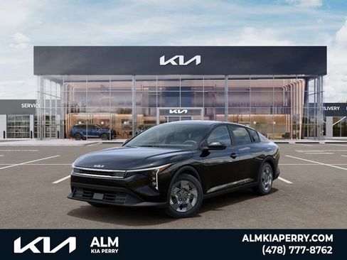 New 2026 Kia K4 FWD image 1