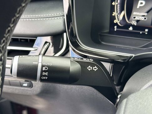 Used 2023 INFINITI QX60 Sensory w/ Cargo Package image 21