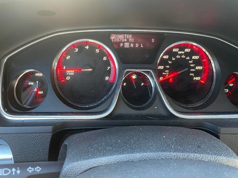 Used 2014 GMC Acadia SLT image 20