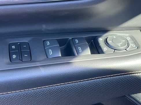 Used 2023 GMC Yukon AT4 w/ AT4 Premium Package AWD/4WD image 14