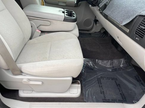 Used 2008 Chevrolet Silverado 2500 LT w/ 1LT Convenience Package image 31