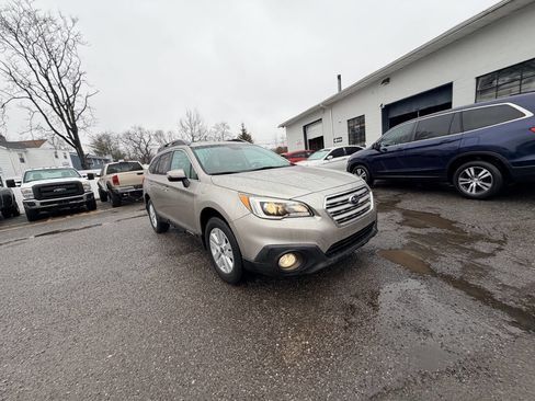 Used 2015 Subaru Outback 2.5i Premium image 52