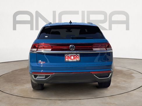 New 2026 Volkswagen Atlas Cross Sport SE image 7