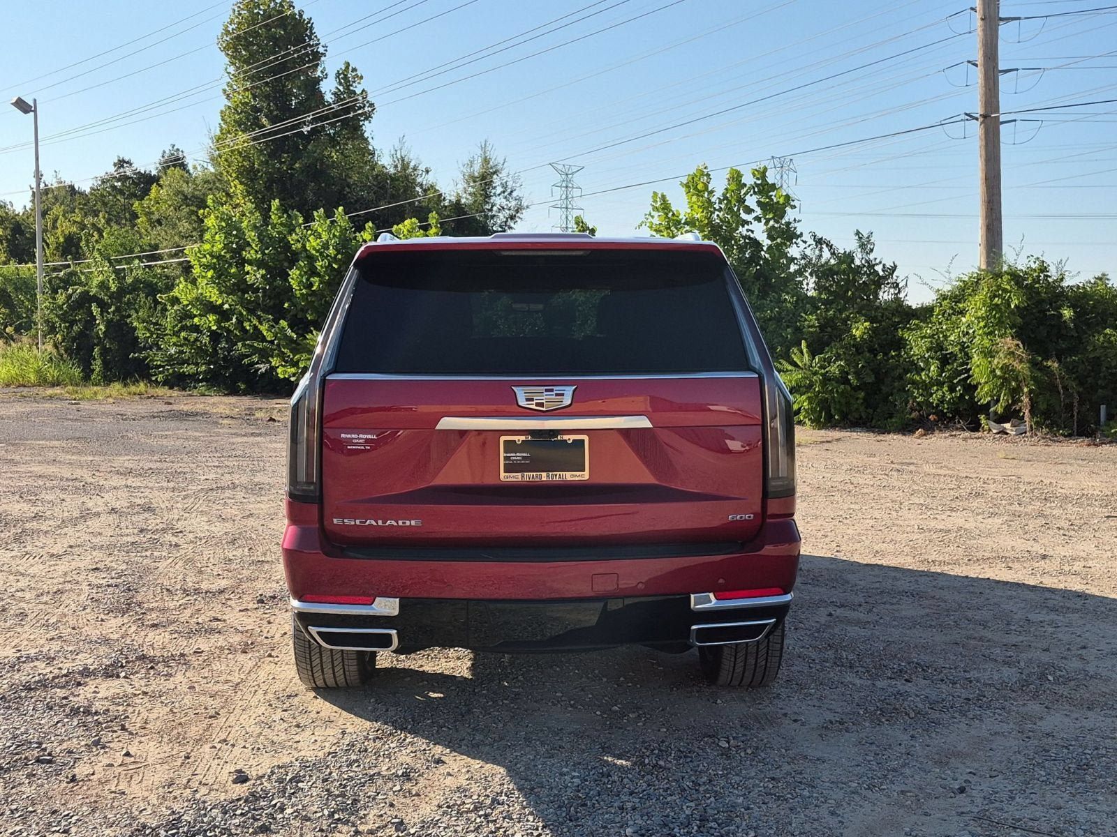 Used 2026 Cadillac Escalade Luxury w/ Touring Package AWD/4WD image 5
