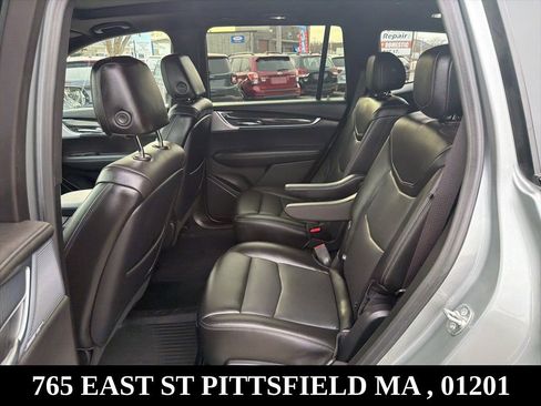 Used 2024 Cadillac XT6 Sport w/ Technology Package image 22