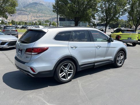 Used 2019 Hyundai Santa Fe XL w/ Cargo Package AWD/4WD image 7