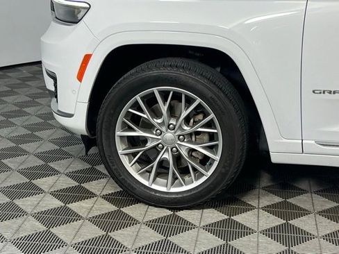 Certified 2022 Jeep Grand Cherokee L Summit w/ Advanced Protech Group IV image 13