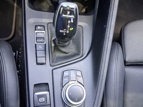 Used 2022 BMW X2 sDrive28i w/ Convenience Package FWD image 12