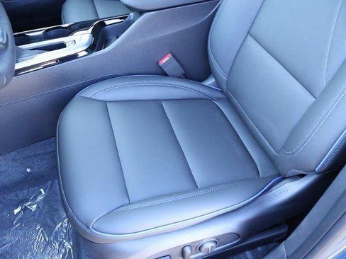 New 2026 Buick Envista Sport Touring w/ Convenience I Package FWD image 21