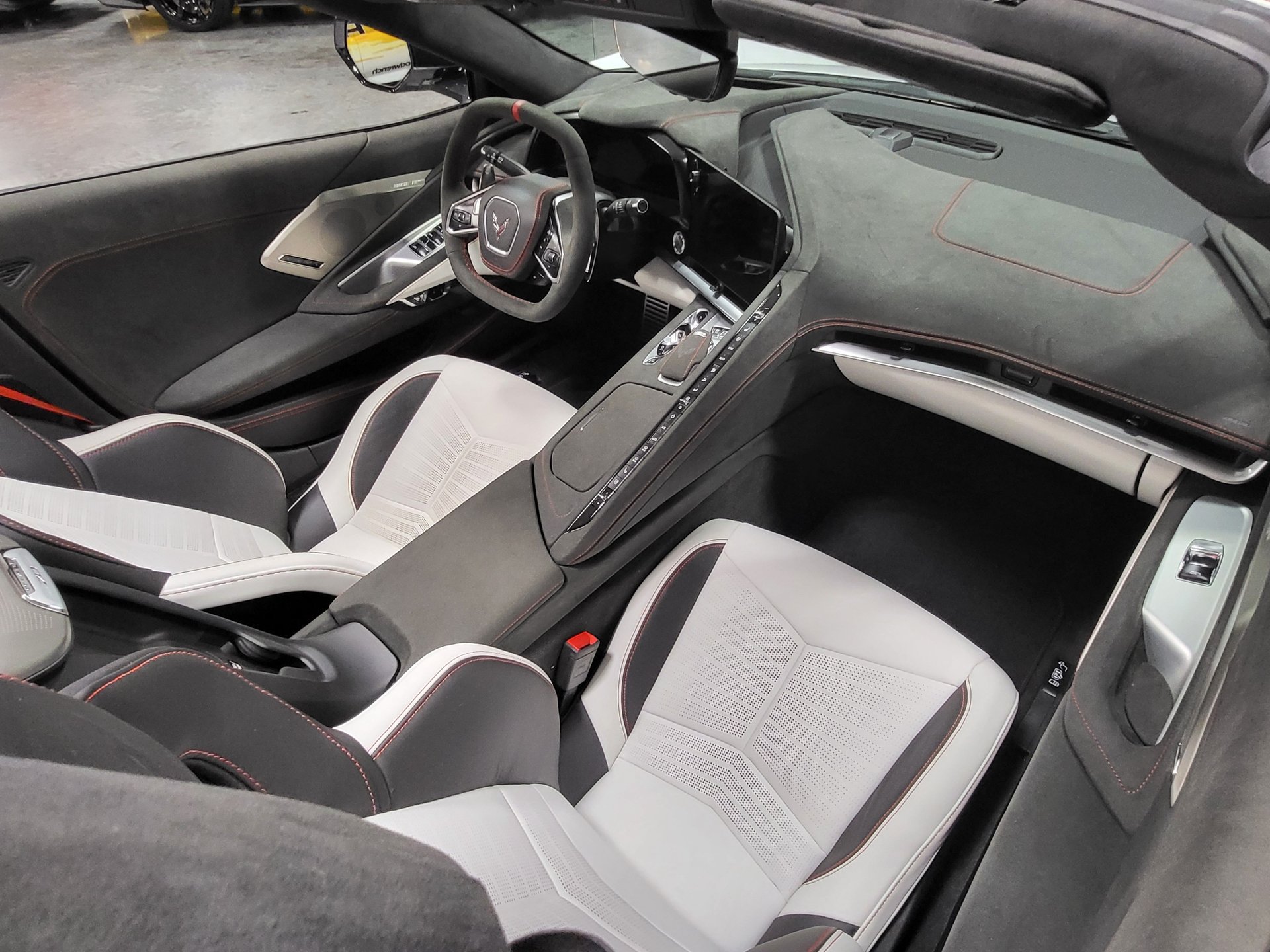 Used 2023 Chevrolet Corvette Stingray Premium Conv RWD image 25