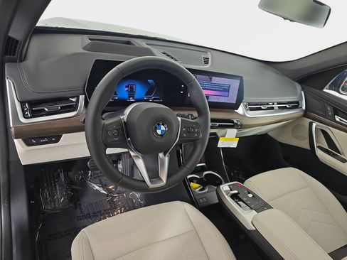 New 2026 BMW X1 xDrive28i w/ Technology Package AWD/4WD image 16