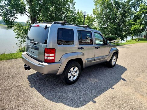Used 2012 Jeep Liberty Sport w/ Popular Equipment Group image 5