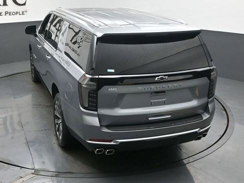 New 2026 Chevrolet Suburban High Country AWD/4WD image 36