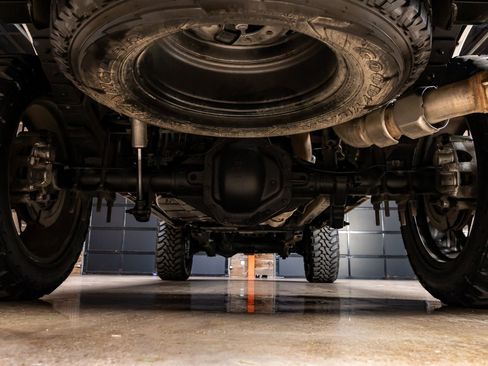 Used 2022 Ford F250 Platinum w/ FX4 Off-Road Package image 16