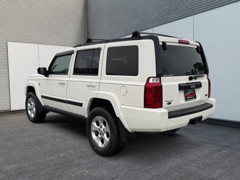 Used 2007 Jeep Commander Sport image 11