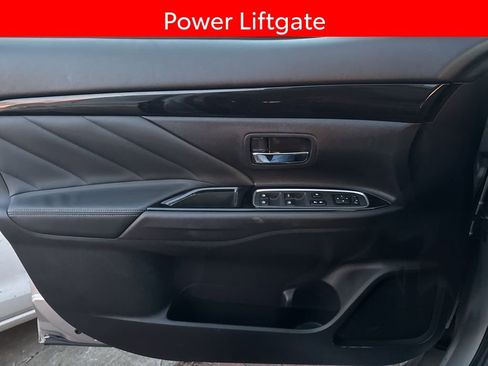 Used 2018 Mitsubishi Outlander GT image 9