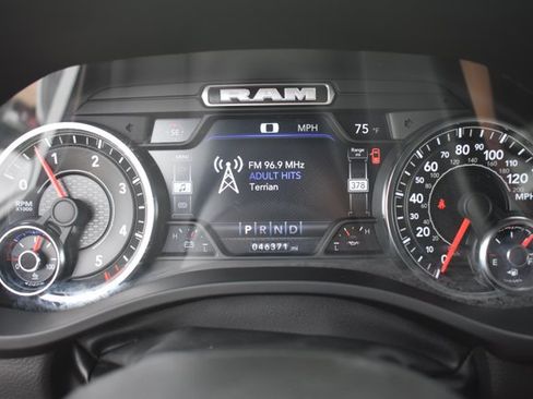 Used 2023 RAM 1500 Laramie AWD/4WD image 21