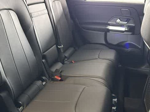 Certified 2026 Mercedes-Benz GLB 250 4MATIC image 35