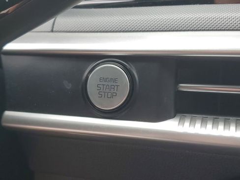 Used 2023 Kia K5 GT-Line image 29