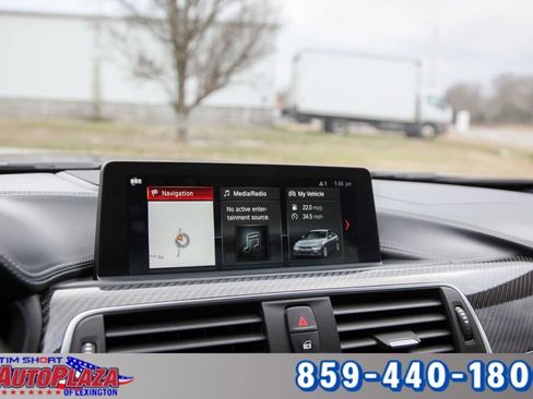 Used 2018 BMW M3 image 45