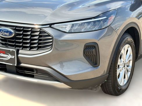 Used 2025 Ford Escape Active image 11