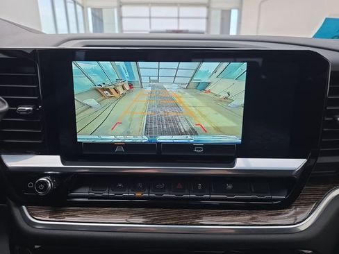 Used 2022 GMC Sierra 1500 Elevation image 20