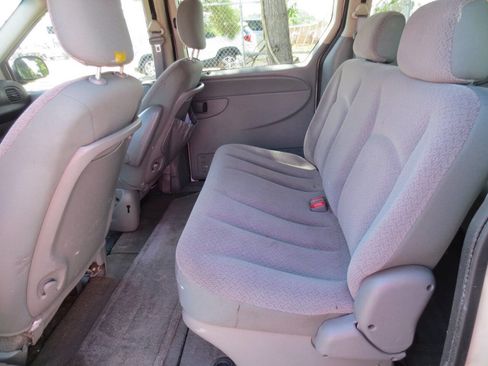 Used 2007 Dodge Grand Caravan SE image 8