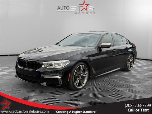 Used 2020 BMW M550i xDrive w/ Dynamic Handling Package image 1
