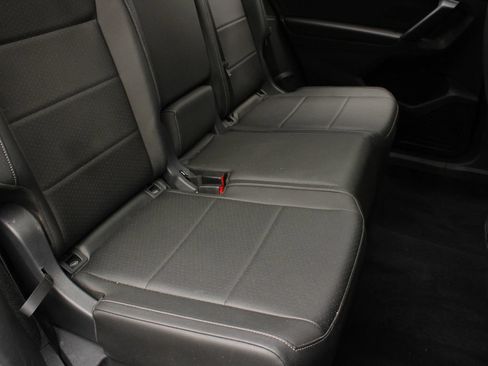 Used 2019 Volkswagen Tiguan SEL AWD/4WD image 24