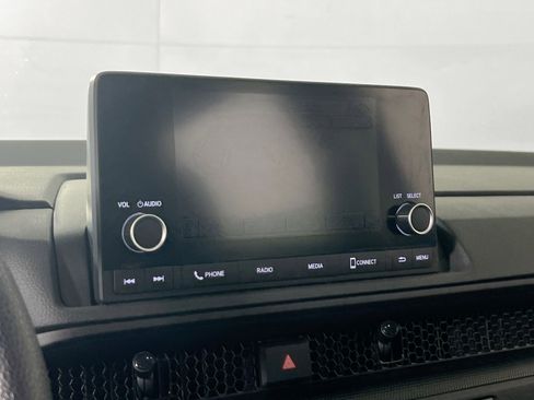 Used 2023 Honda CR-V LX image 14