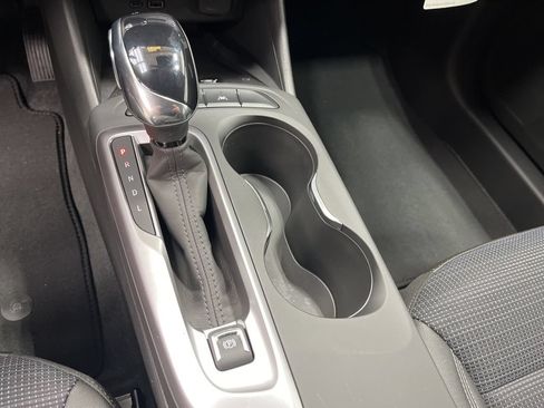 New 2026 Buick Envista Sport Touring w/ Convenience I Package FWD image 17