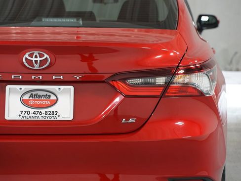 Used 2023 Toyota Camry LE image 10