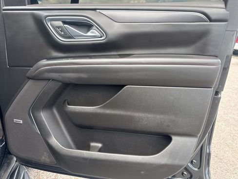 Used 2024 Chevrolet Tahoe RST image 31