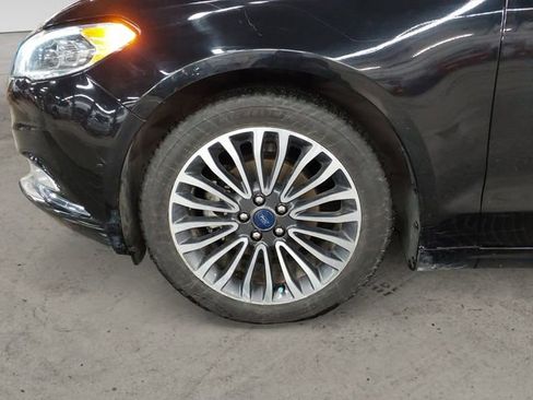 Used 2018 Ford Fusion Titanium AWD/4WD image 14