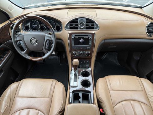Used 2015 Buick Enclave Leather FWD image 2