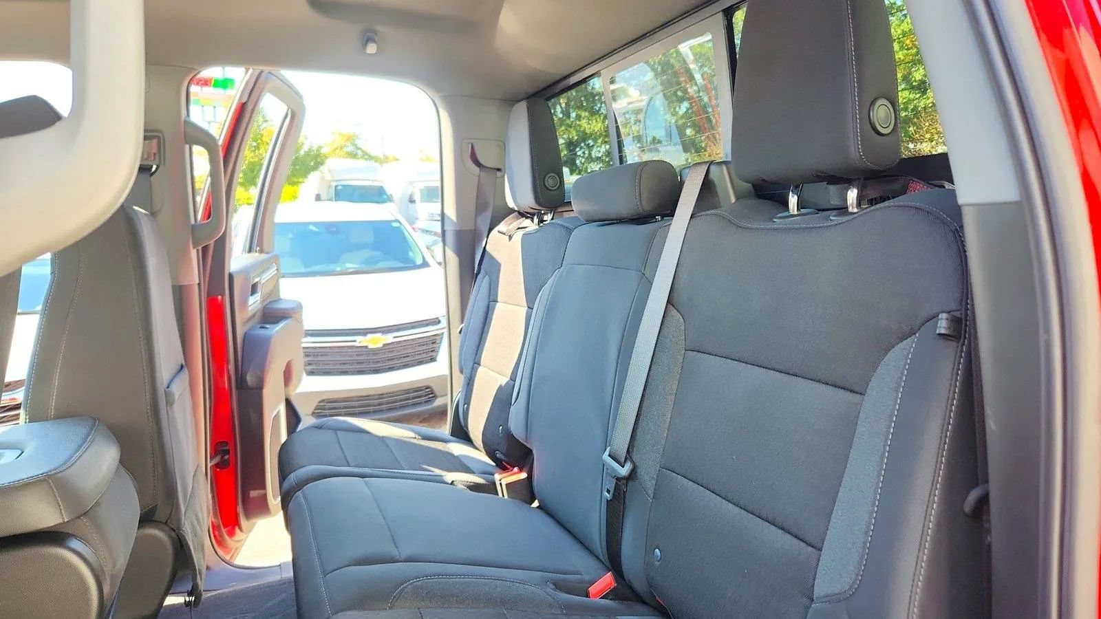 Used 2024 Chevrolet Silverado 2500 LT w/ Convenience Package AWD/4WD image 22