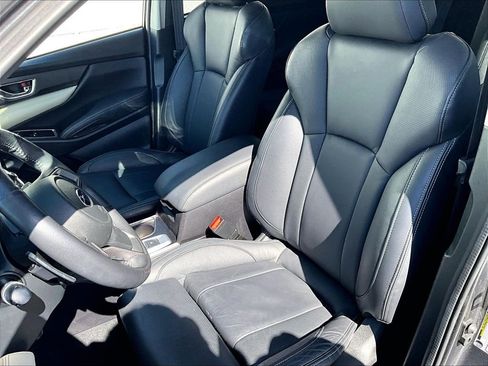 Used 2022 Subaru Ascent Limited AWD/4WD image 10