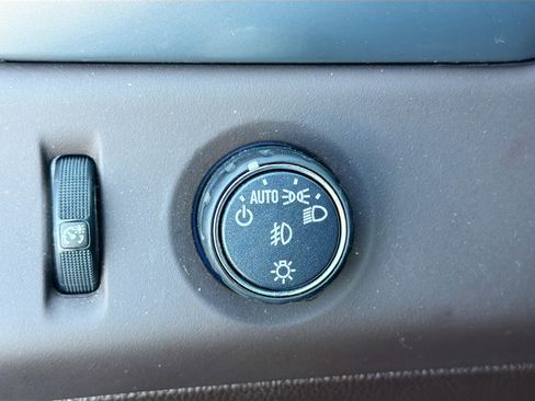 Used 2020 Chevrolet Tahoe Premier image 36