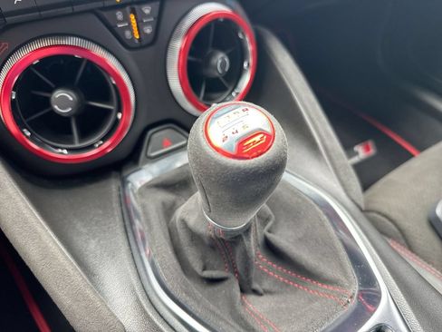 Used 2023 Chevrolet Camaro ZL1 RWD image 17