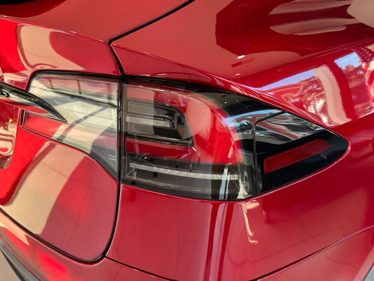 Used 2023 Tesla Model X AWD/4WD image 47