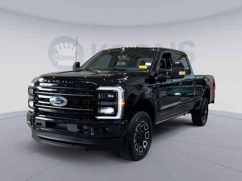 Used 2025 Ford F250 Platinum AWD/4WD image 1